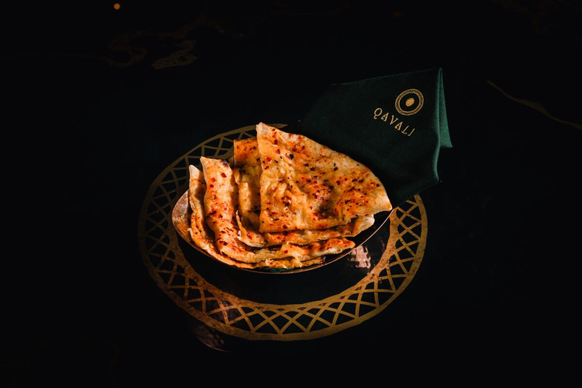 Chilli Cheese Kulcha (V)
